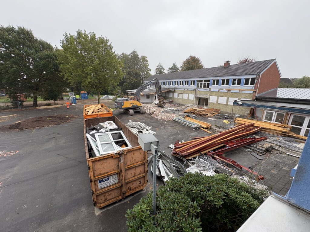 In der Grundschule Neuenhaus werden Brandschutzdecken eingebaut und Türen verbreitert